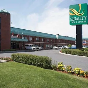 *** Hotel Quality & Pe Trudeau Airport Canada