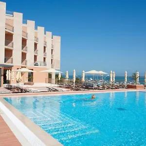 https://real-marina-hotel-spa.hotelaalgarve.com